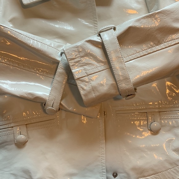 Vintage J'Envie Cream Patent Leather Moto Jacket - Picture 7 of 16